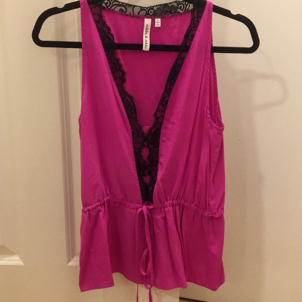 Robbi & Nikki silk top